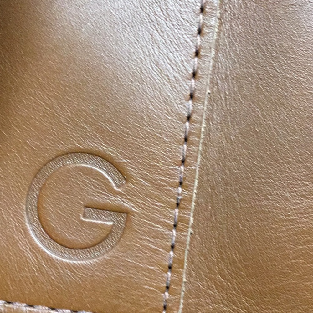 Raw leather structured tote bag - Picture 6 of 7